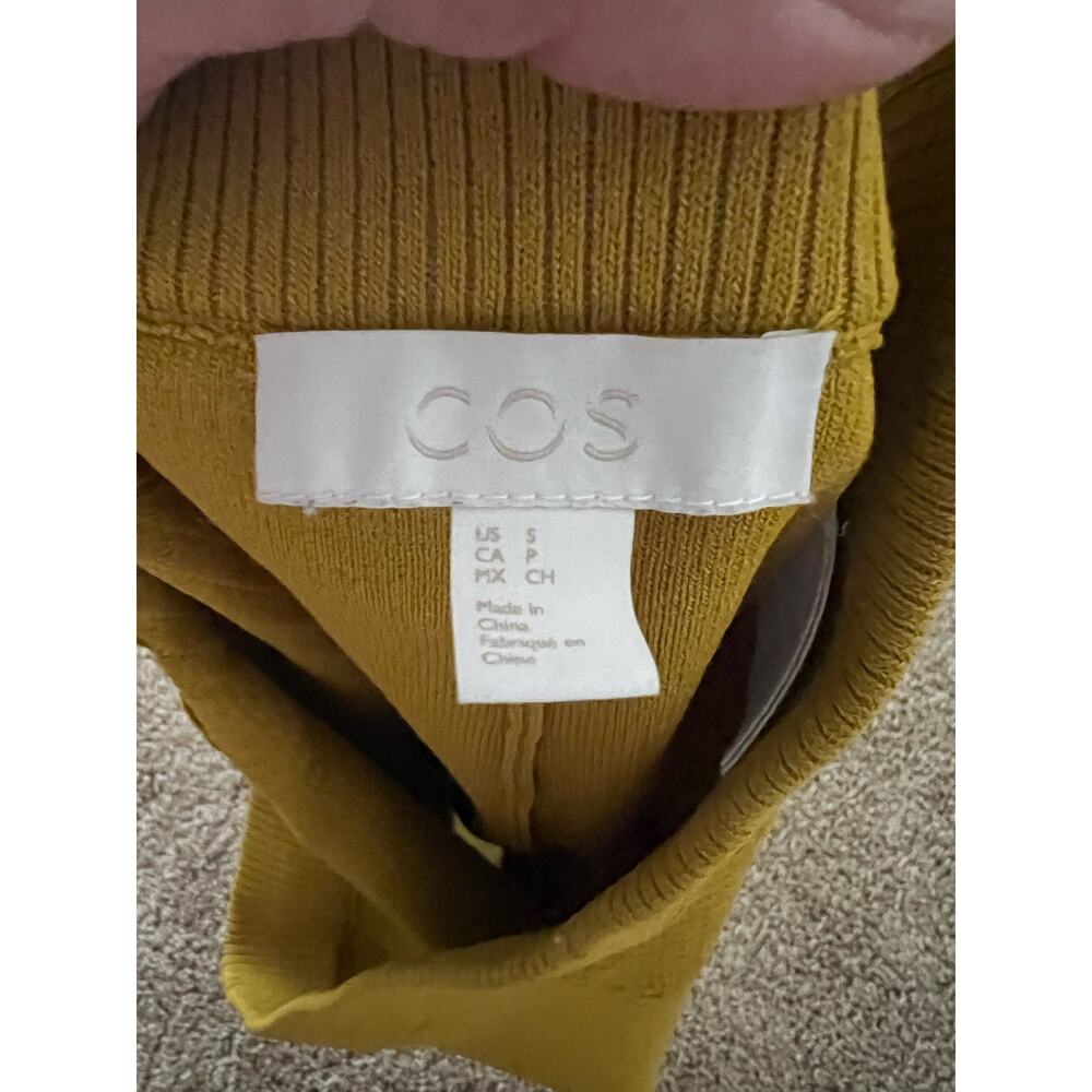 COS Ribbed High Waisted Cycling Shorts Mustard Womens Size Small - Picture 8 of 8